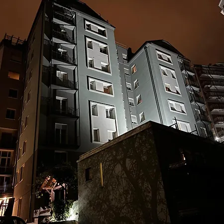 Essential House In Centro Con Parcheggio Privato E Wifi * Potenza